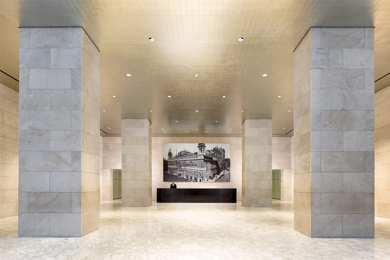 Hippodrome Entry